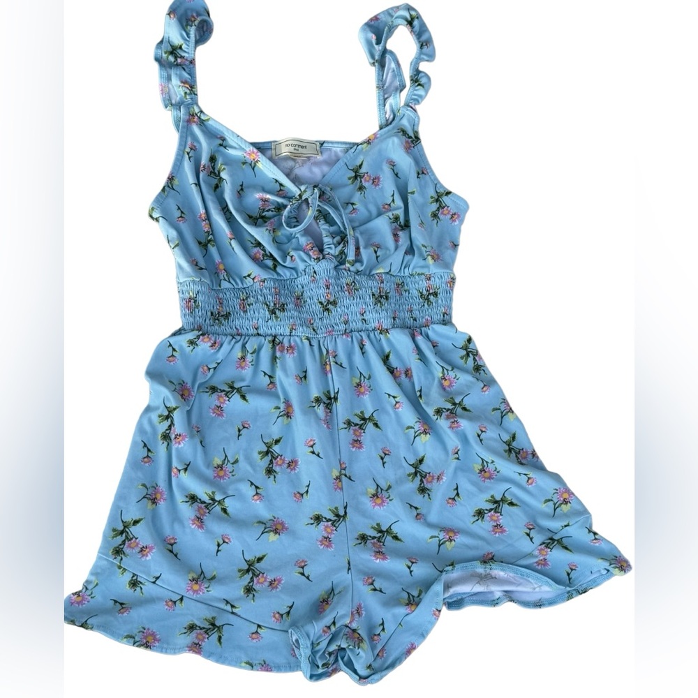 No Comment ladies blue daisy floral print one piece shorts romper size Large